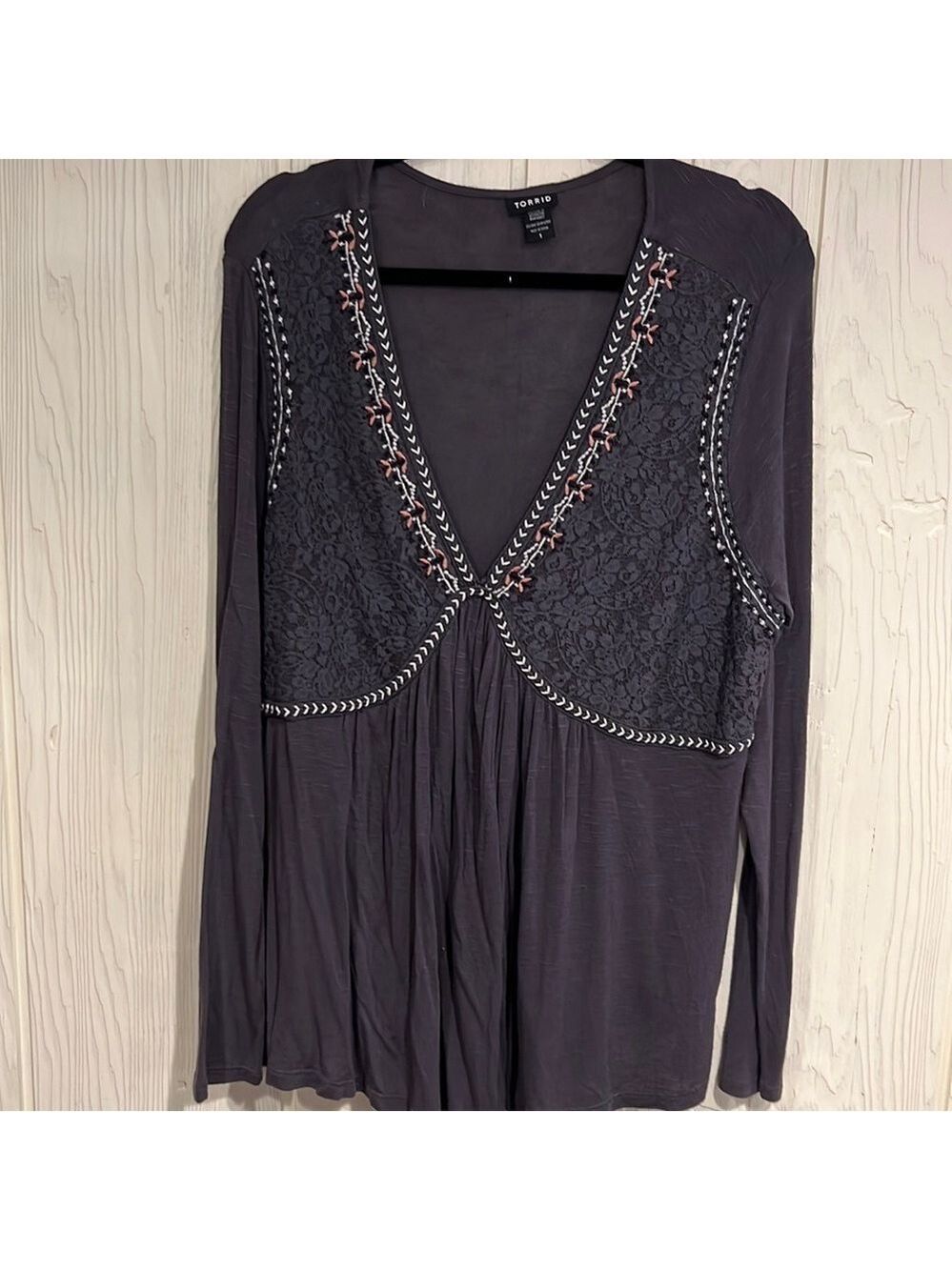 Torrid Long Sleeve Top with Embroidery and Lace Medium